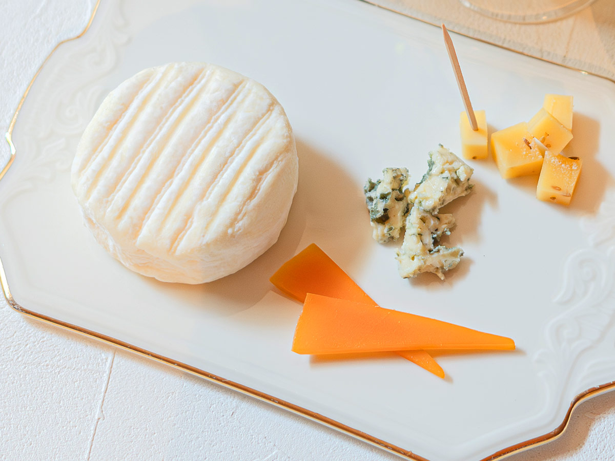 CRAZY 4 CHEESE 720ml【月巡り、酒巡り。】10月限定酒