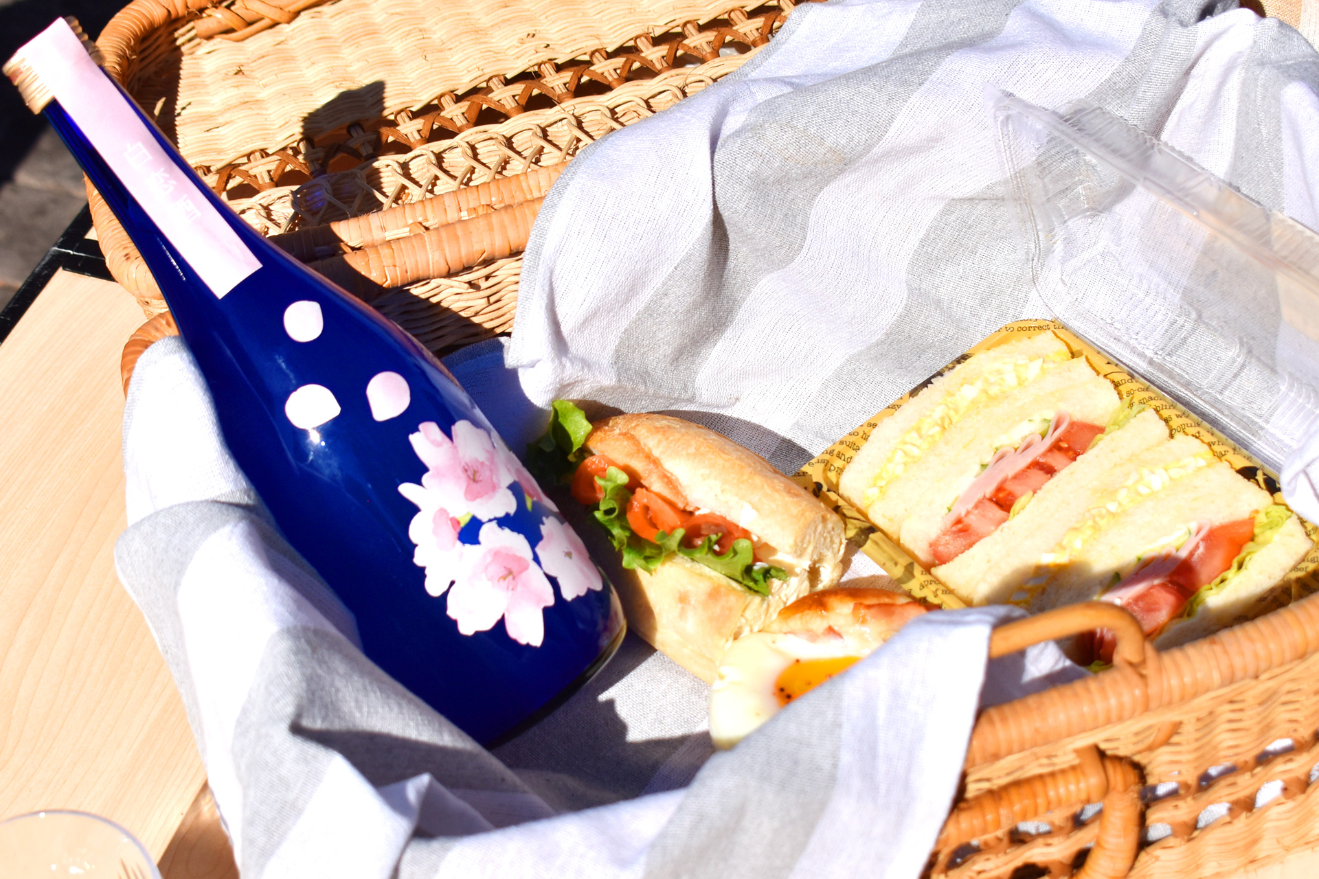 純米吟醸 うすにごり生 白恋酒(はっこいしゅ)【月巡り、酒巡り。】3月限定酒