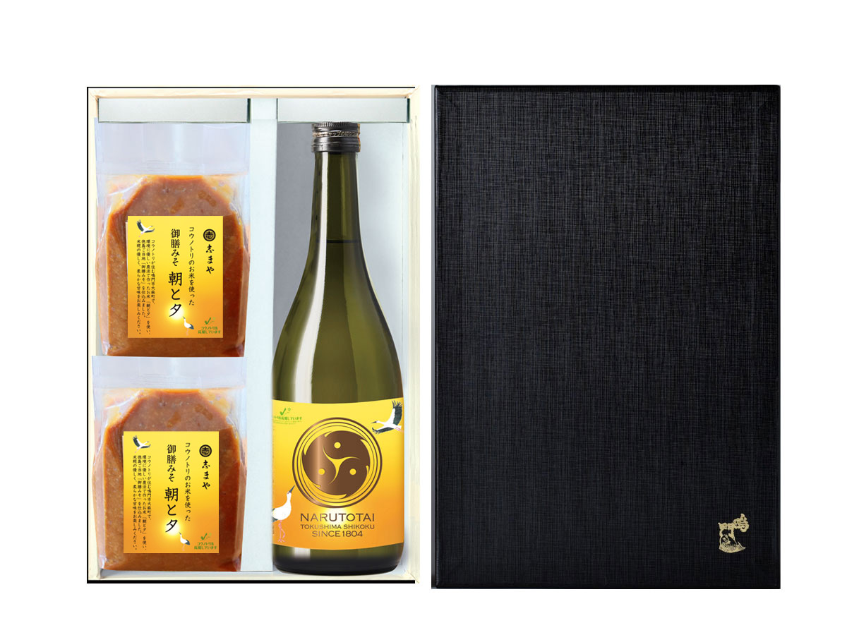 コウノトリのお米を使った日本酒とお味噌セット
